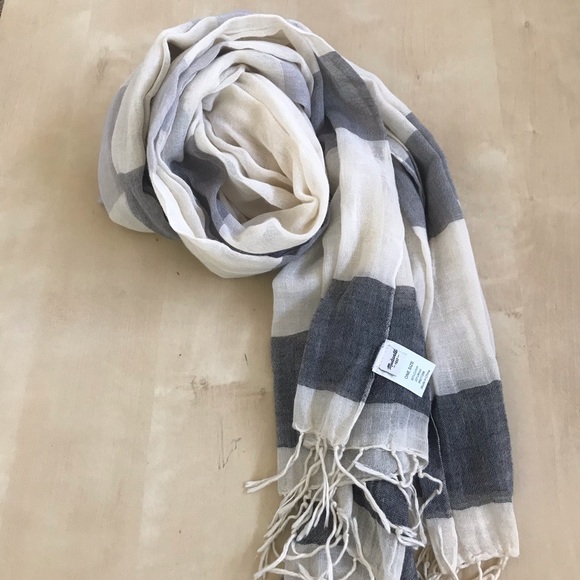 Madewell Scarf / Gauge / Fringe / Cream & Black - Picture 3 of 6